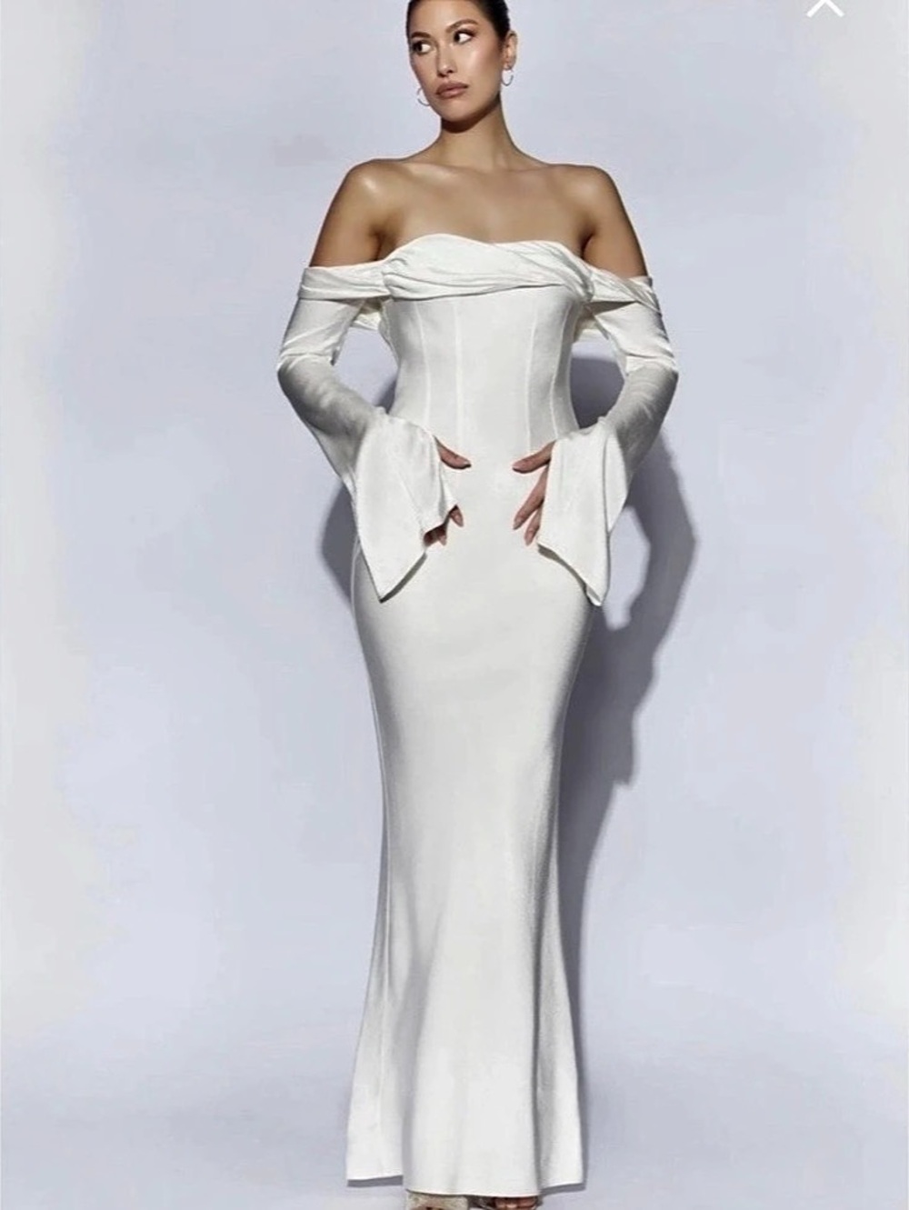 MESHKI Giselle Satin Off Shoulder Gown White XS